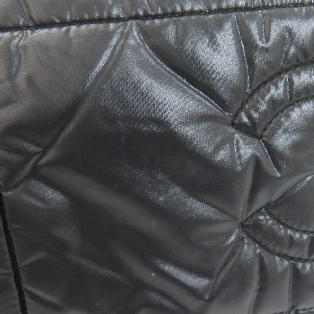 CHANEL Black Tote Bag - Picture 15 of 16